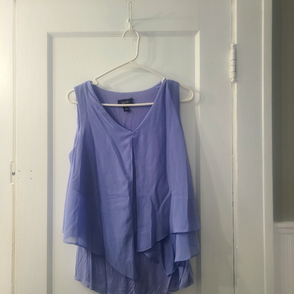 Adorable no sleeves periwinkle blouse